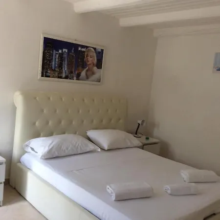 Blue Bedroom Gasthuis *